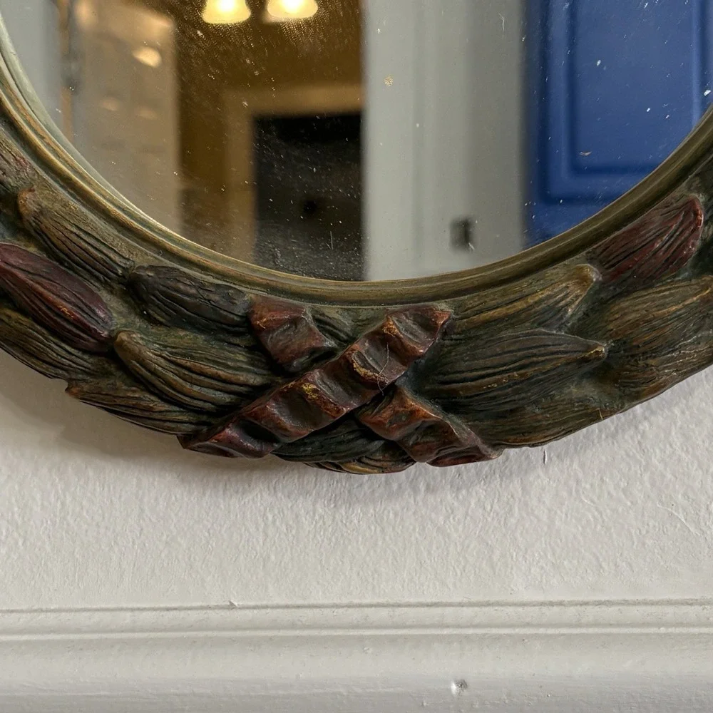 Vtg Carved Laurel Leaf Mirror Round 12